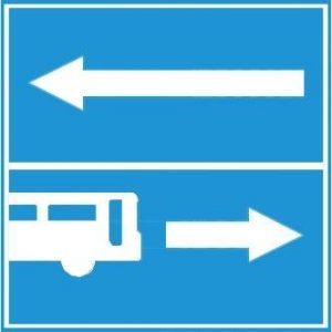 Biển báo I.413c - Rẽ ra đường có làn đường dành cho ô tô khách