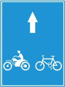 Biển báo R.412g - Làn đường dành riêng cho từng loại xe hoặc nhóm xe
