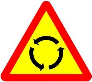 Biển báo W.206 - Giao nhau chạy theo vòng xuyến