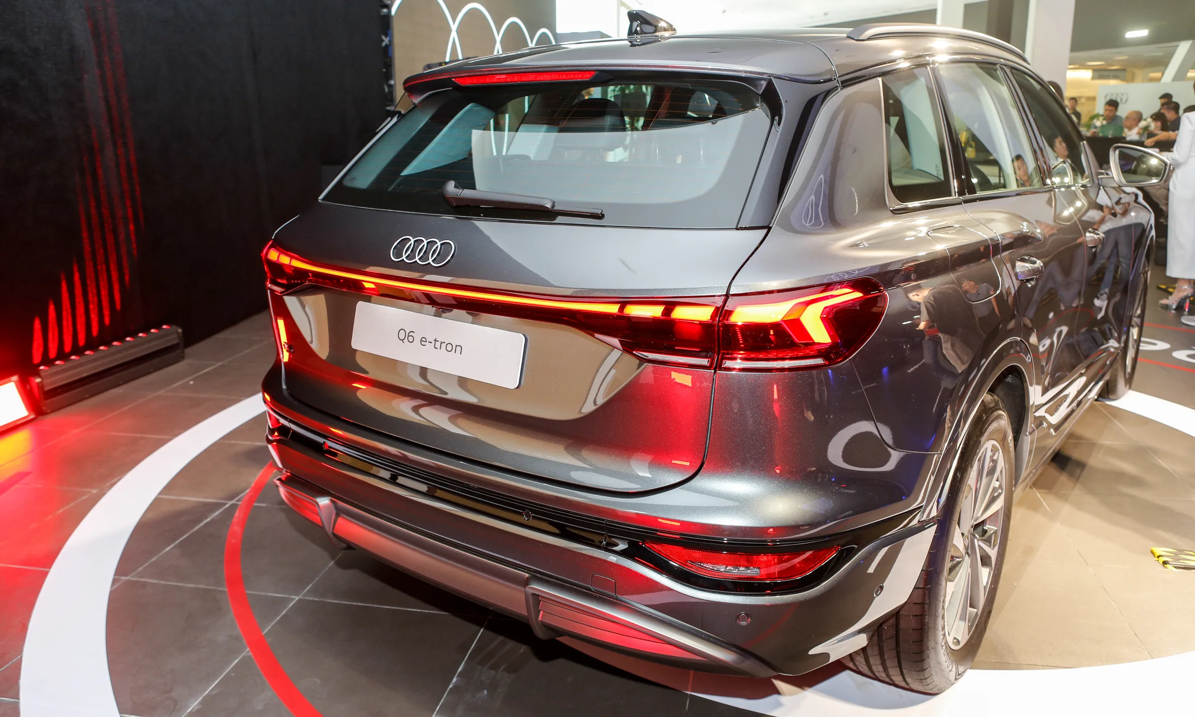 Audi Q6 e-tron